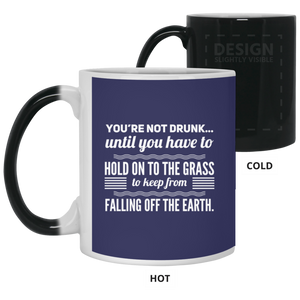 21150 11 oz. Color Changing Mug Unique design Falling Off The Earth